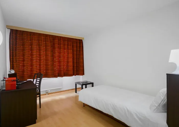 Neuchatel City Hotel